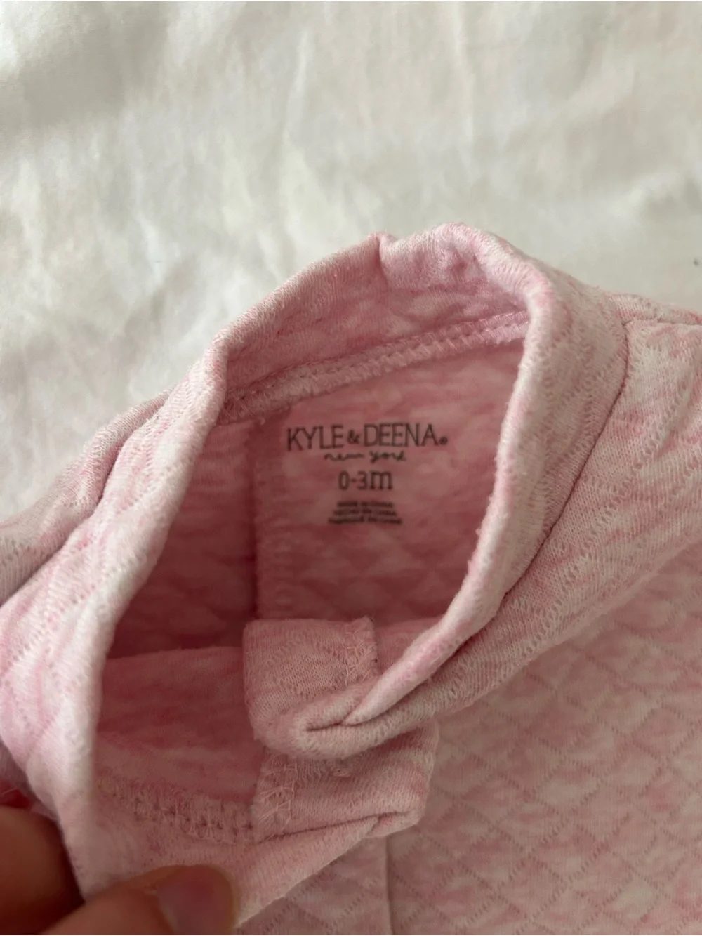 Kyle & Deena item description